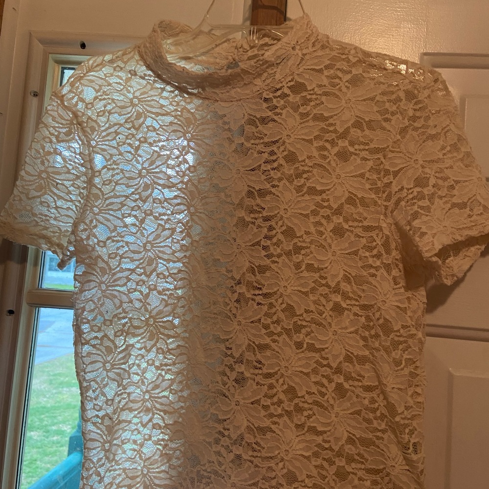 Cottagecore, vintage Lacey floral top.